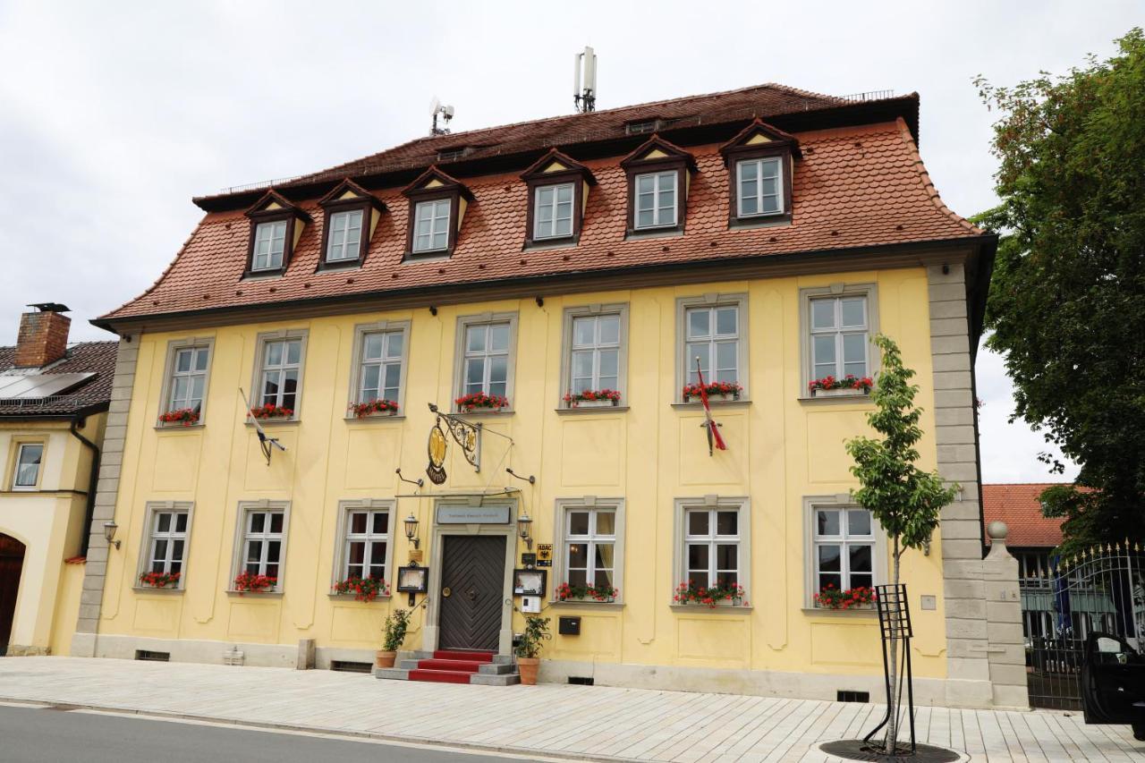 Hotel Goldener Adler Garni Hallstadt Exterior photo